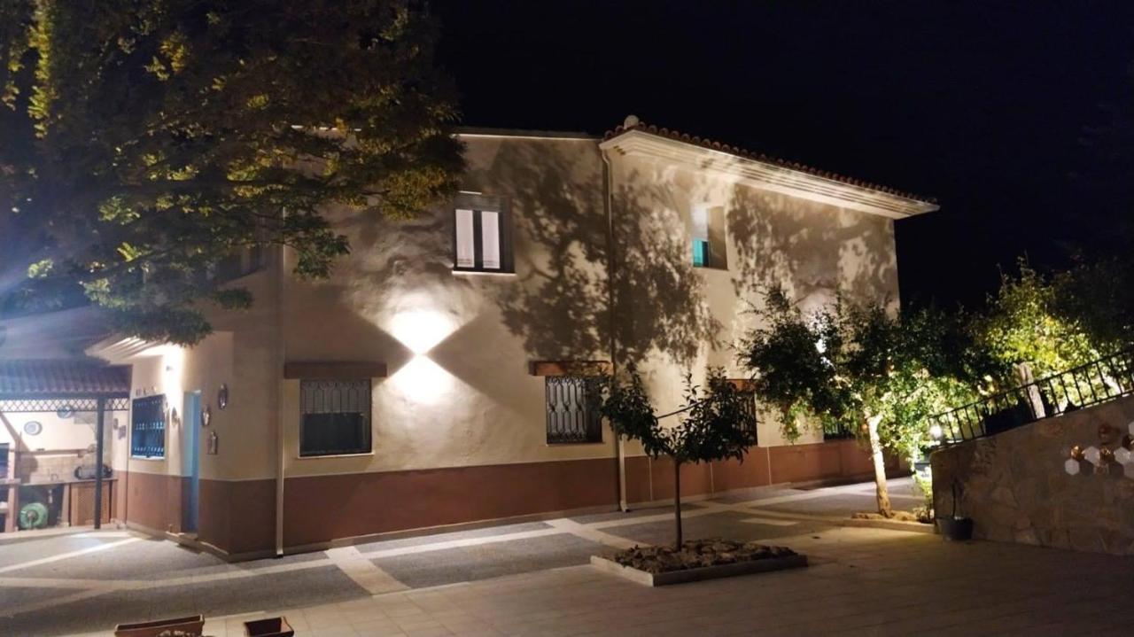 Cortijo La Torre De Caniles La Vega (Granada) Exterior foto